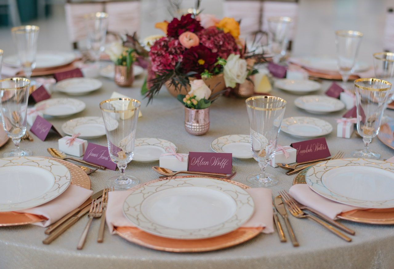rose-gold-burgundy